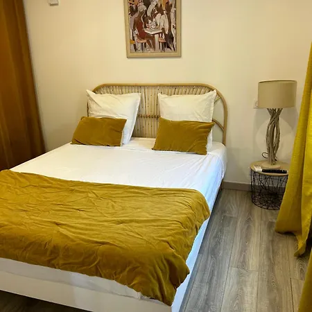à Appartement *